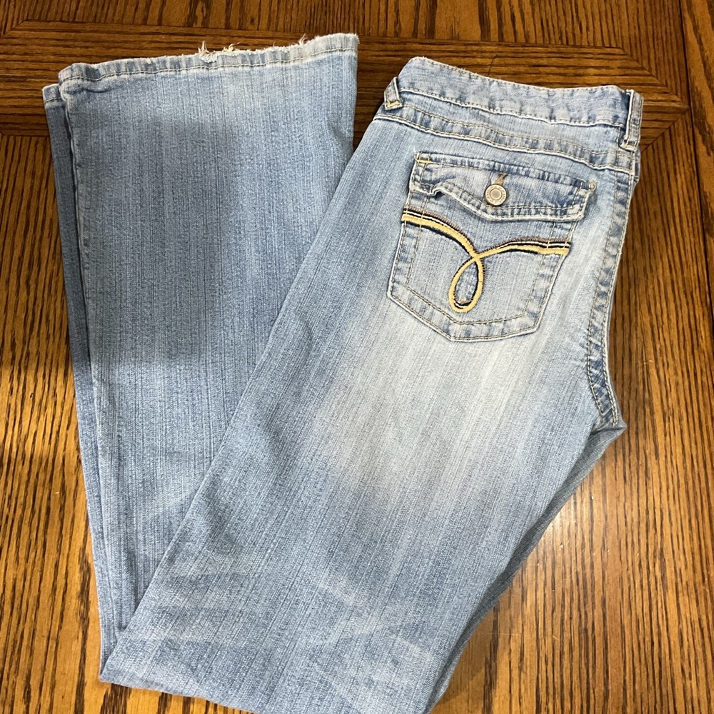 RUE21 blue jeans 3/4 short